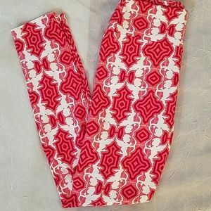 FINAL PRICE Lularoe Cupid Print Leggings One Size
